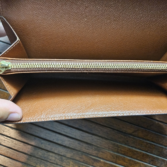 Louis Vuitton X Stephen Sprouse Graffiti Long Wallet - Picture 7 of 12